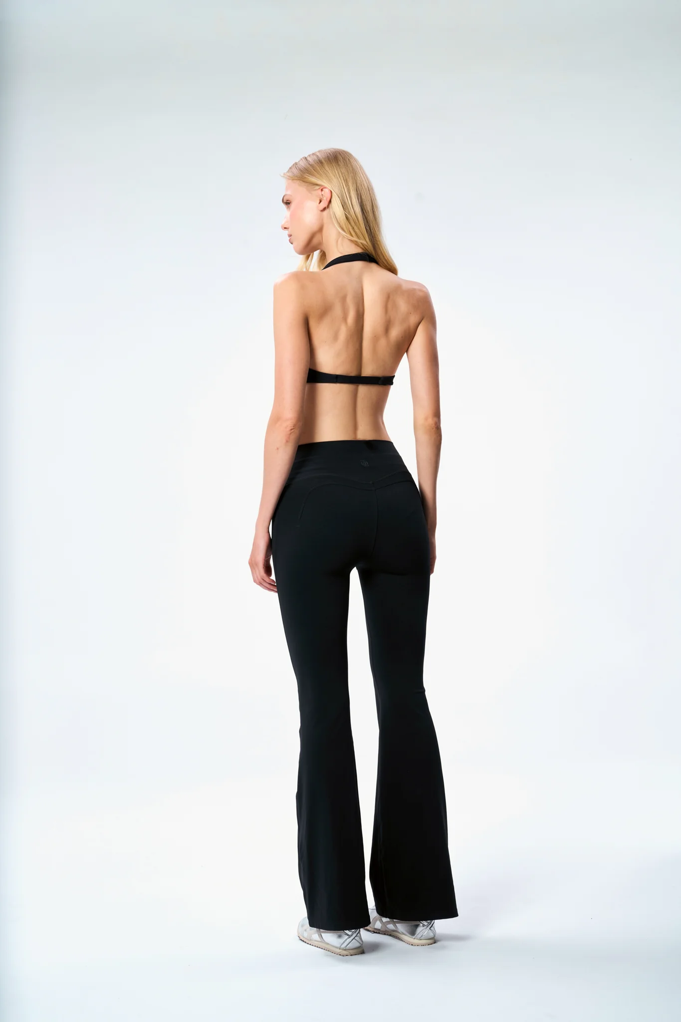 Second Skin Studio Crop Top Onyx - Image 6